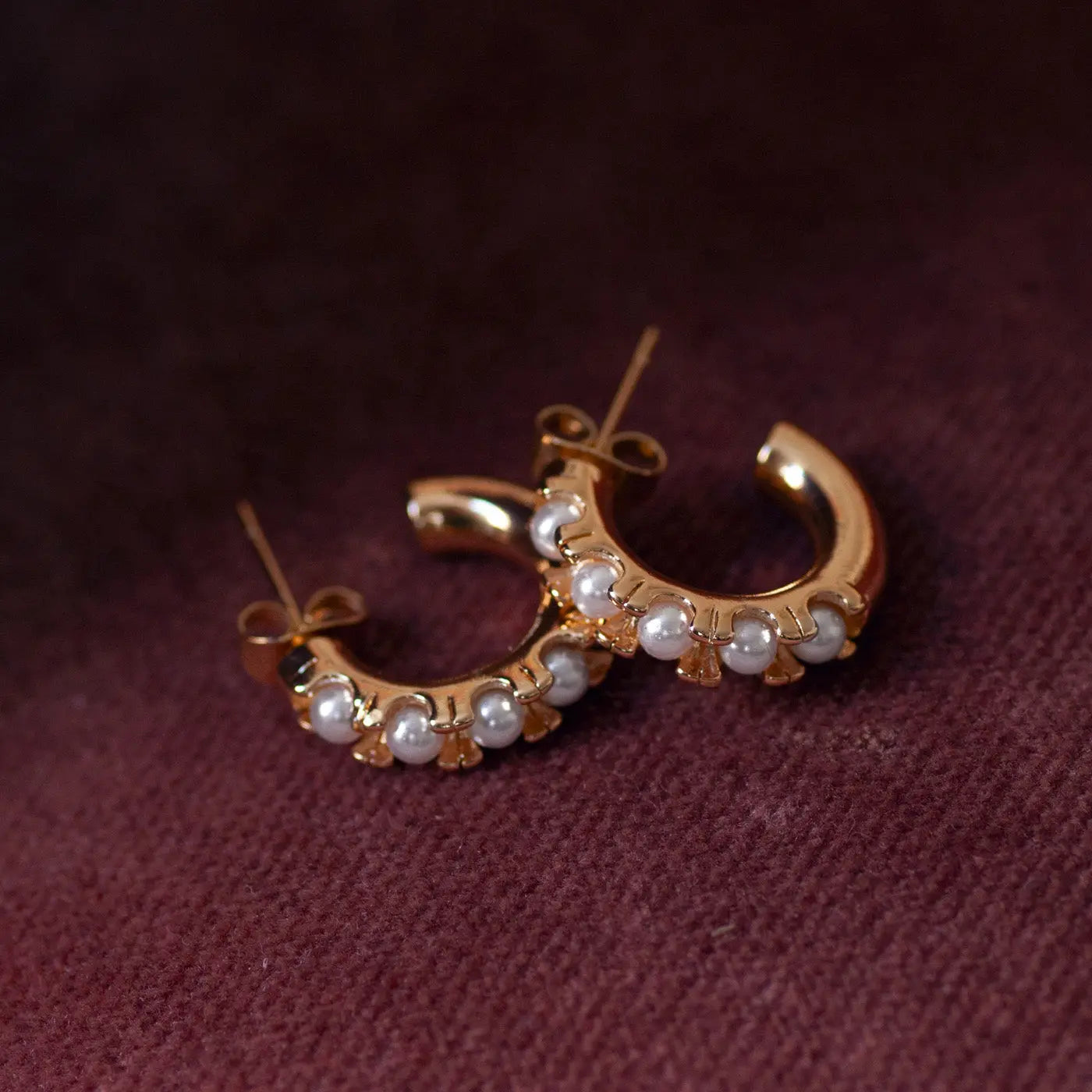 Estelle - Pearl Crown Hoop øredobber