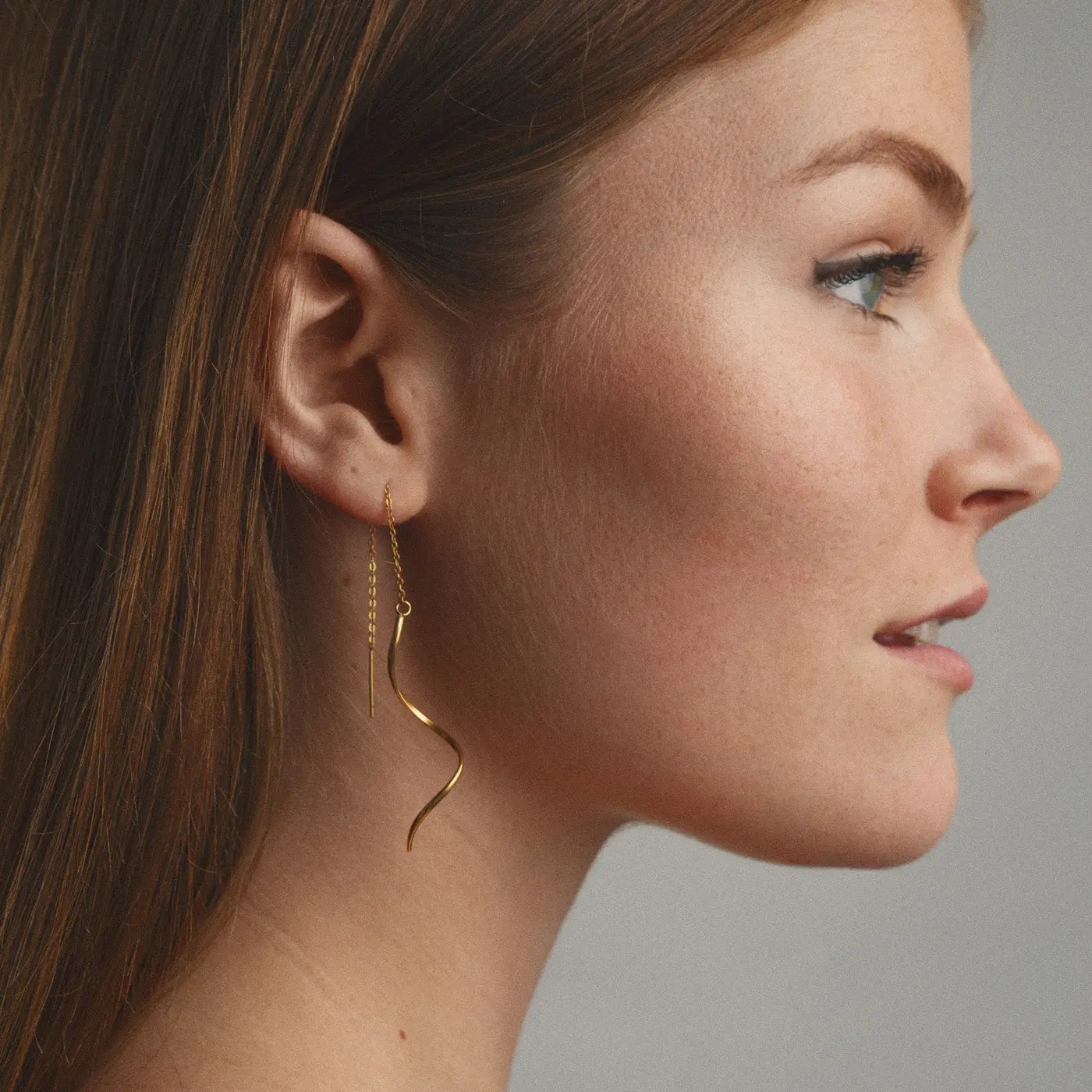 Tina - Swirly Shape Chain øredobber i rustfritt stål