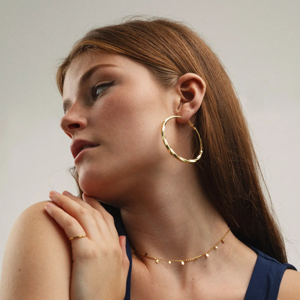 Willow - Twisted Hoop Earrings Timi of Sweden