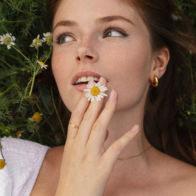 Doris - Daisy Flower Emaljering Rustfritt stål