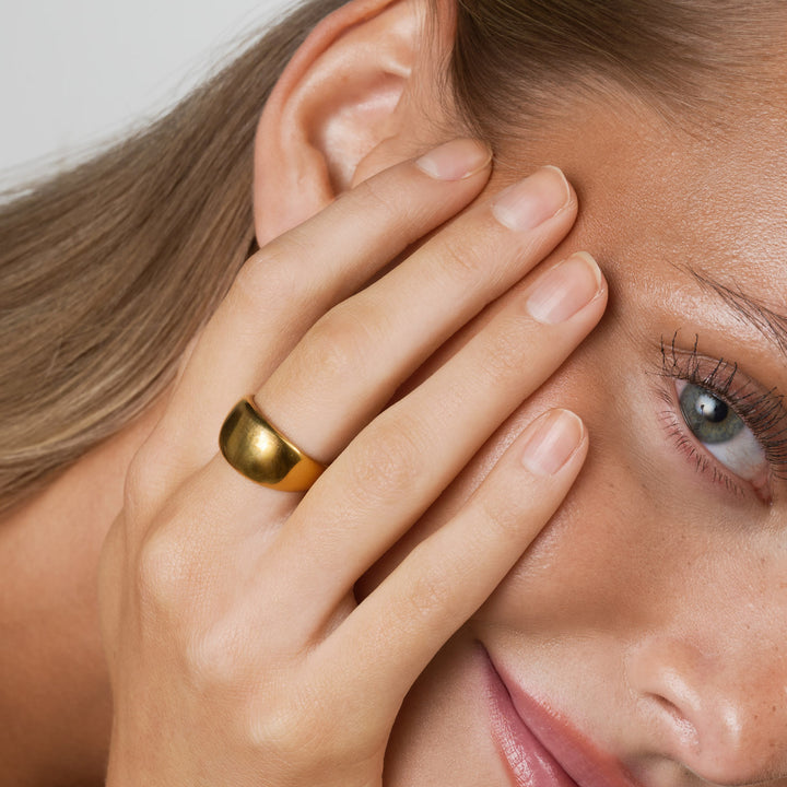 Venus - Dome Chunky Ring Rustfritt Stål