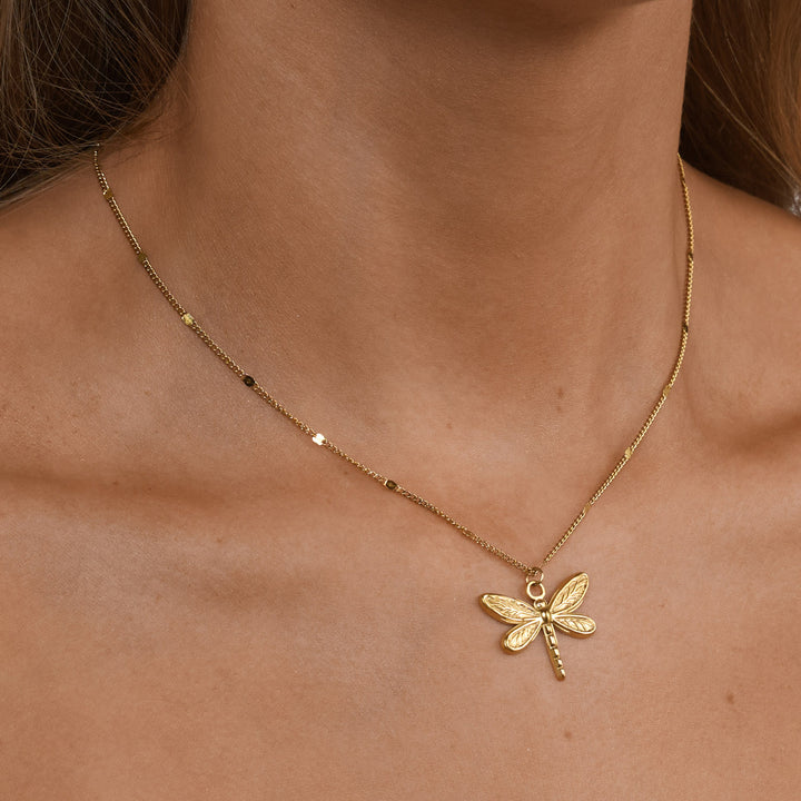 Noya - Dragonfly Necklace Gold Stainless Steel