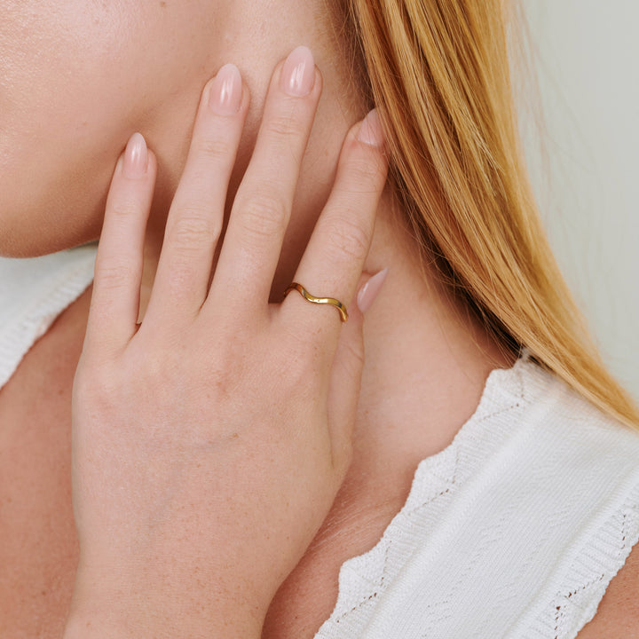 Johanna - Ring Bølget Rustfritt Stål