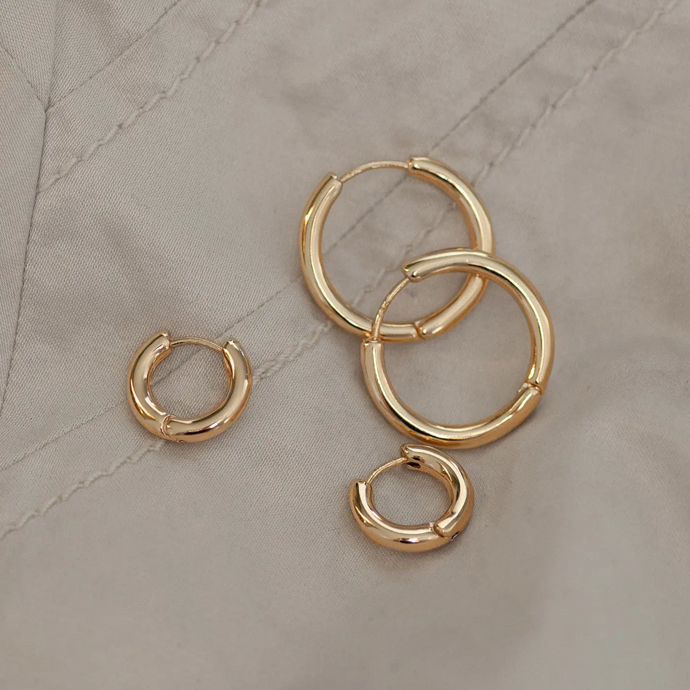 Stor Essential Hoop øredobber - Gull