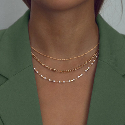 Delicate Twisted Chain Necklace Gold