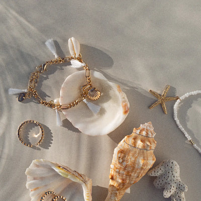 Nora - Tassle Cowrie Shell Pearl Chunky armbånd