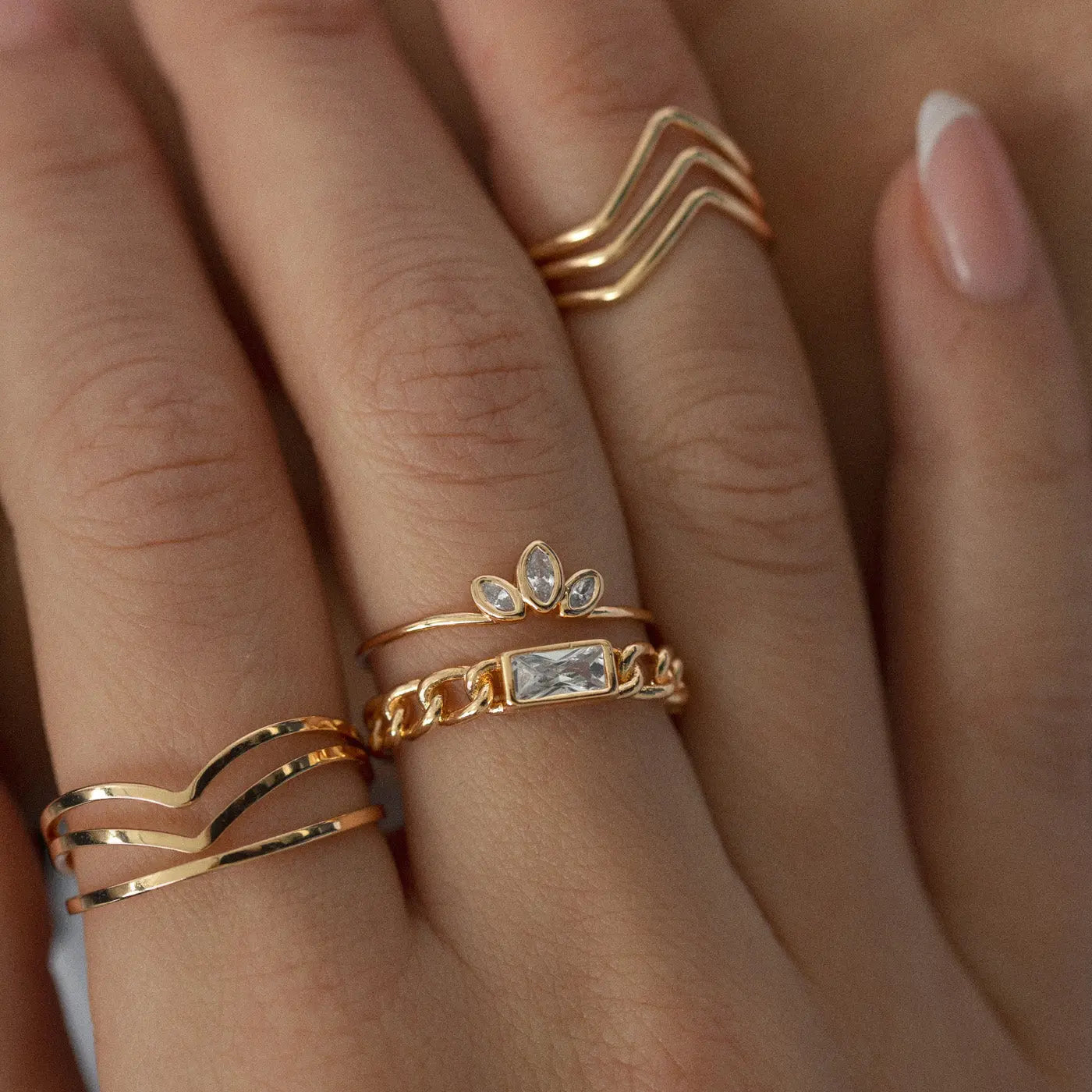 Isabelle - Minimalistisk ring